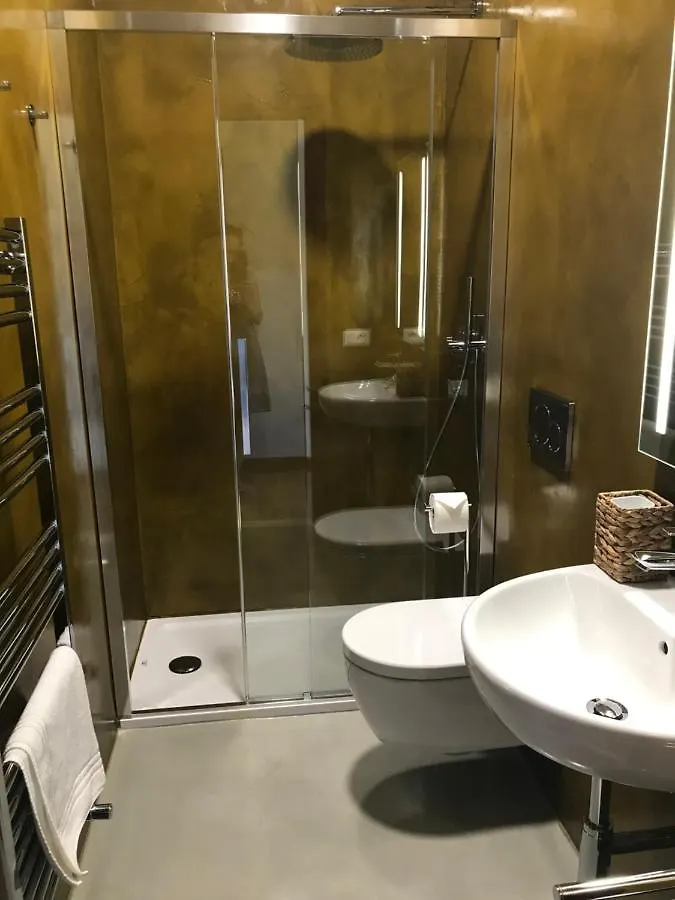 Residenza Margherita Tremezzo 0*,  Italy